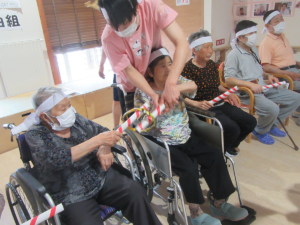 白組の輪渡し｜夢ふうせん こころ「大運動会」｜株式会社エムリンク